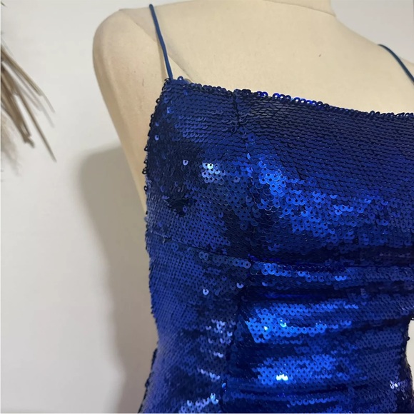 Sherri Hill Bright Blue Sequin Strappy Back Formal Dress Size 4 Prom Homecoming - Picture 6 of 15